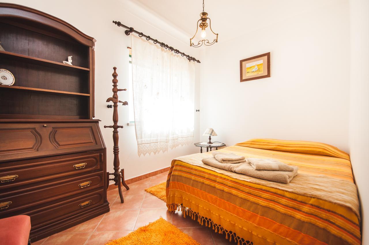 Rivers Nation Surf Camp Bed and Breakfast Atouguia Da Baleia Εξωτερικό φωτογραφία