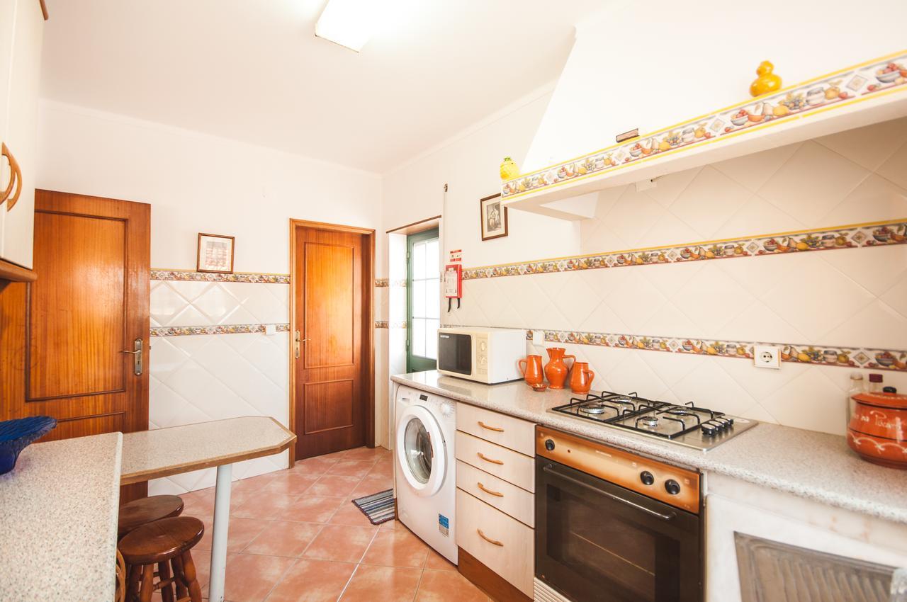 Rivers Nation Surf Camp Bed and Breakfast Atouguia Da Baleia Εξωτερικό φωτογραφία
