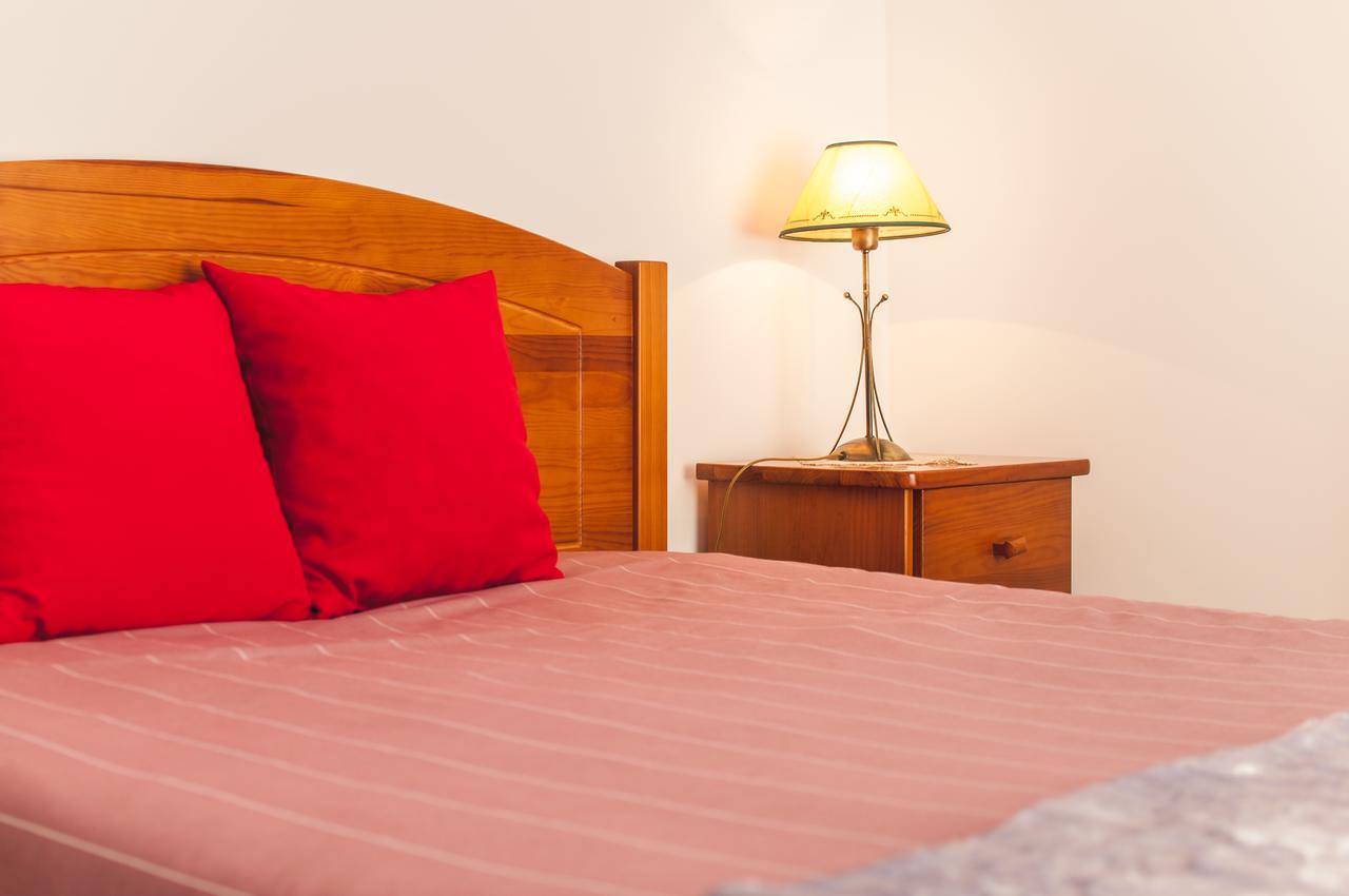 Rivers Nation Surf Camp Bed and Breakfast Atouguia Da Baleia Εξωτερικό φωτογραφία