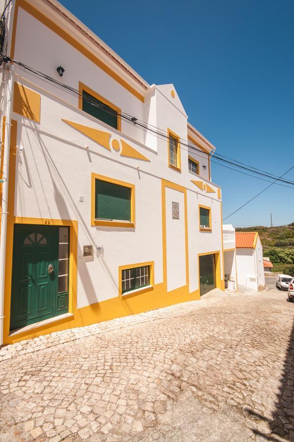 Rivers Nation Surf Camp Bed and Breakfast Atouguia Da Baleia Εξωτερικό φωτογραφία